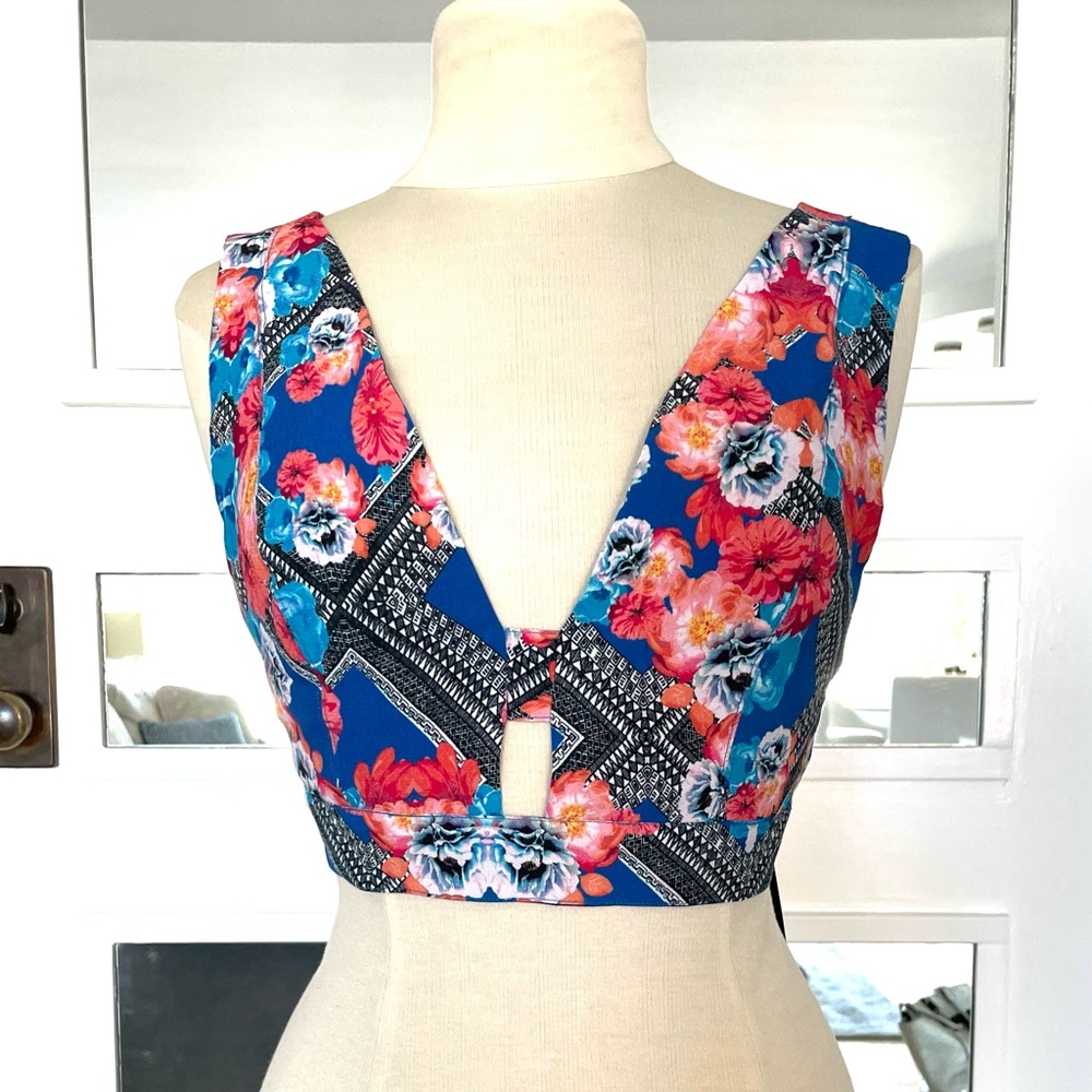 NBD x Naven crop top